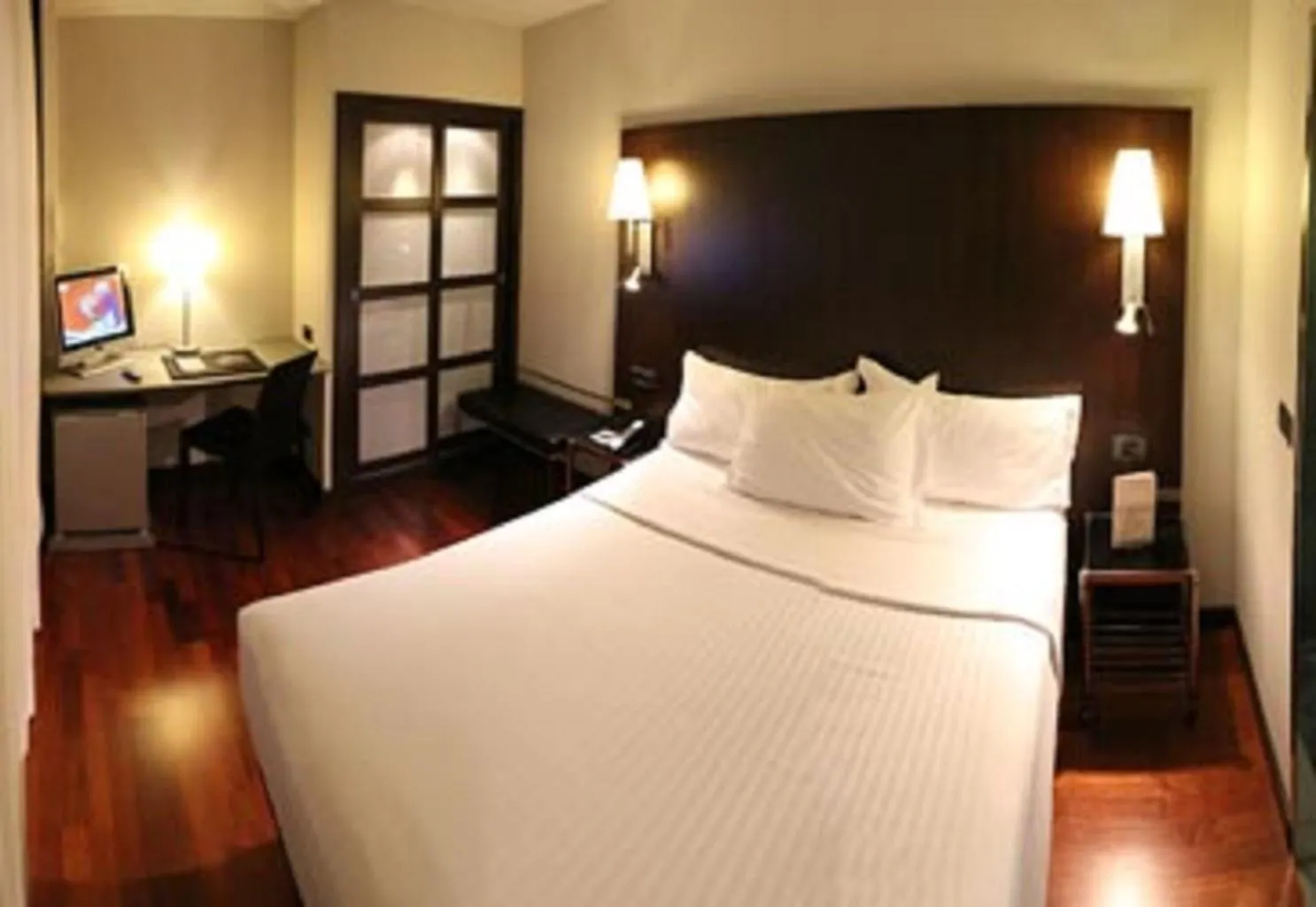 Hotel Vilamari Барселона