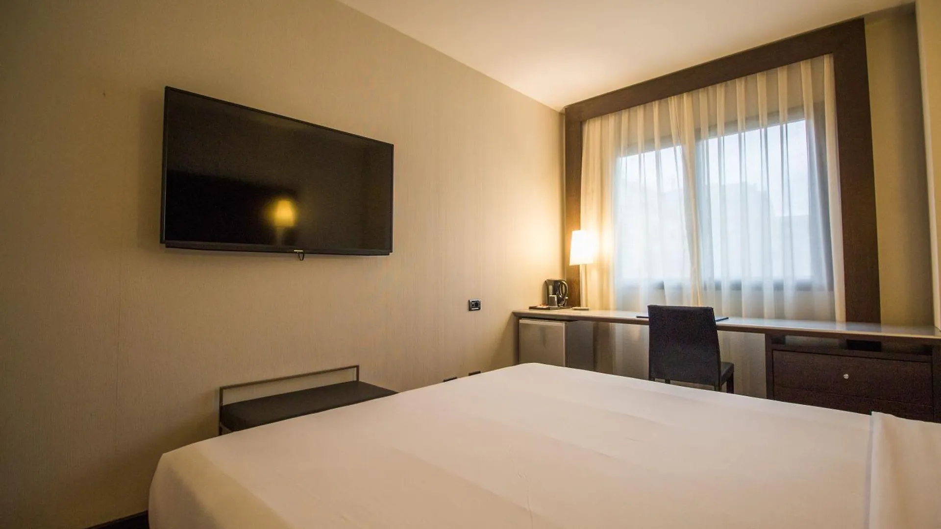 Hotel Vilamari Барселона