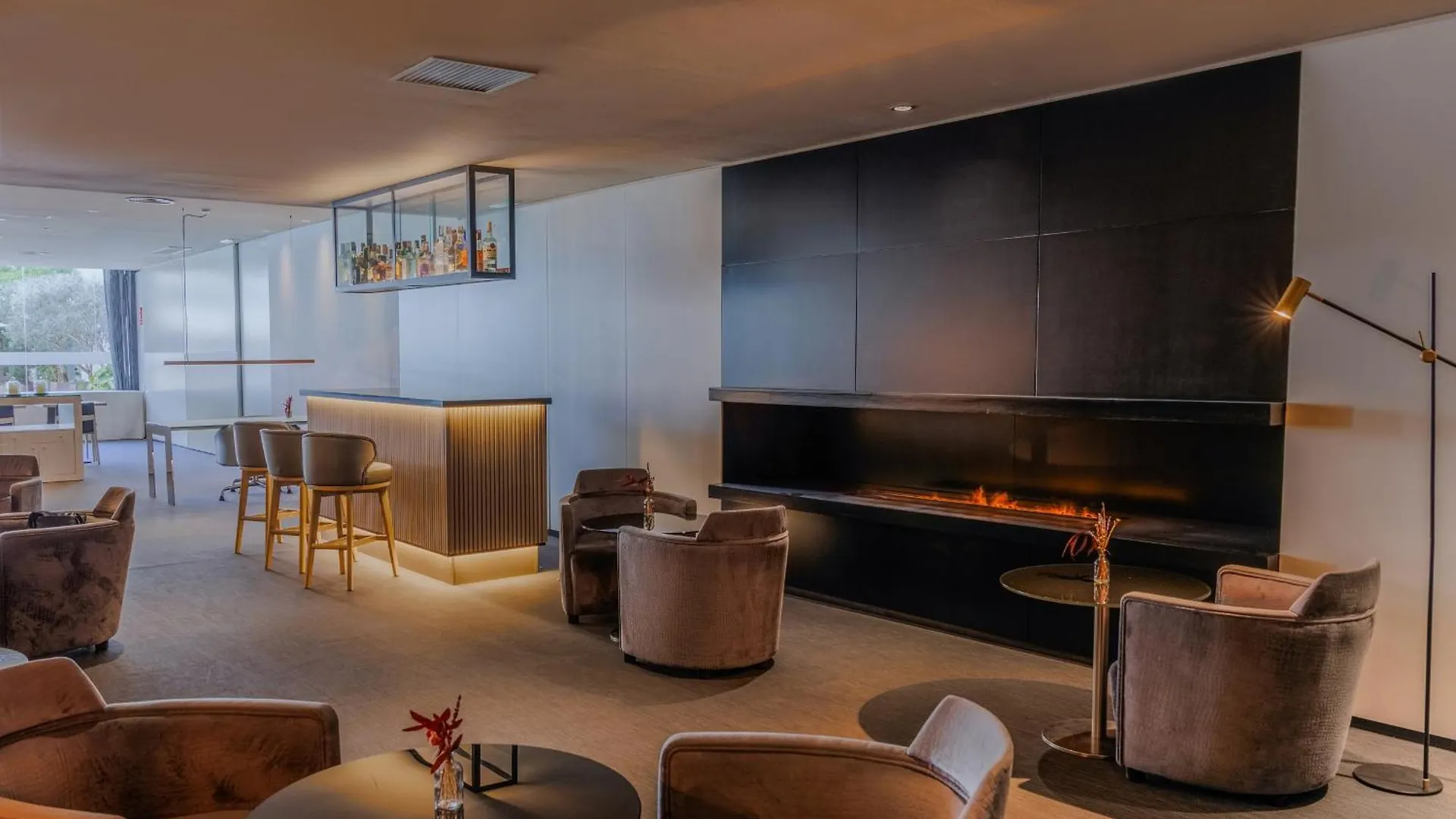 Hotel Vilamari Барселона 4*,
