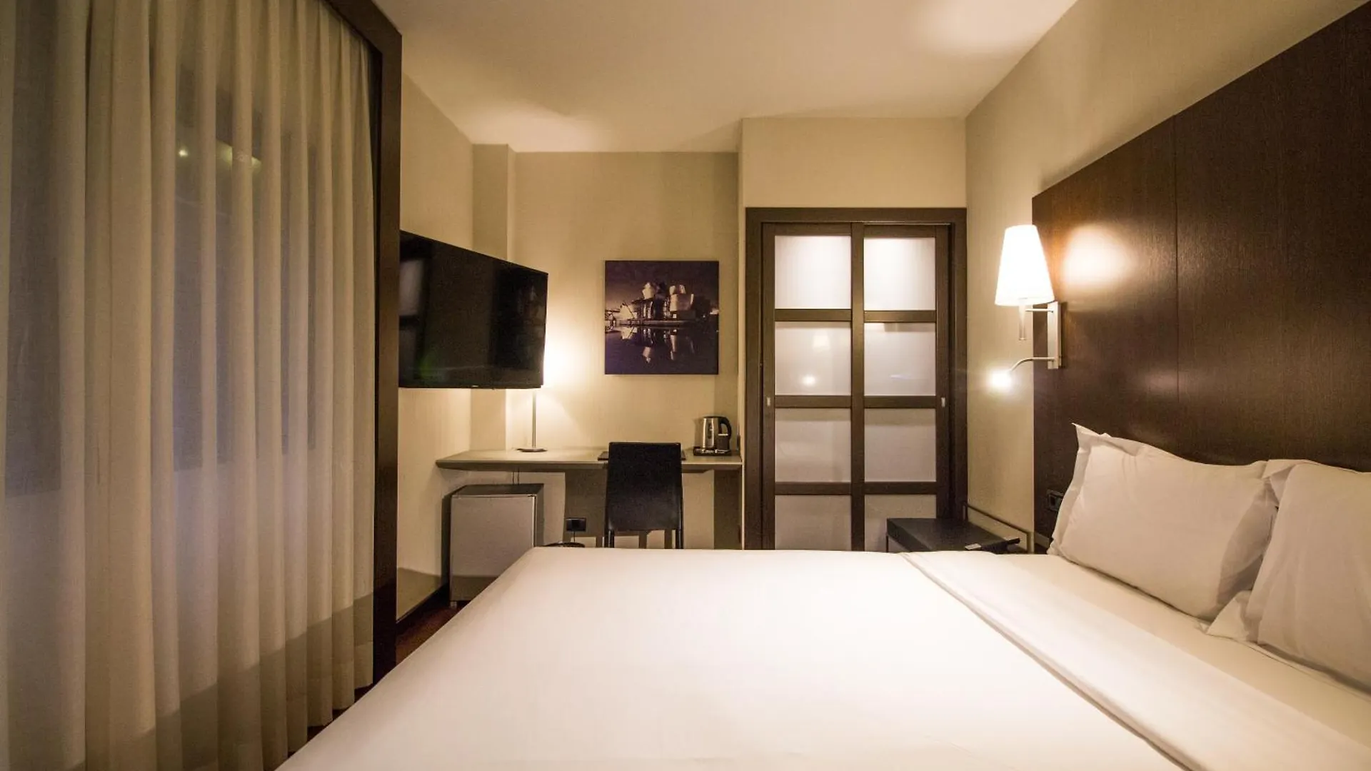Hotel Vilamari Барселона