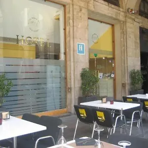 Отель Roma Reial